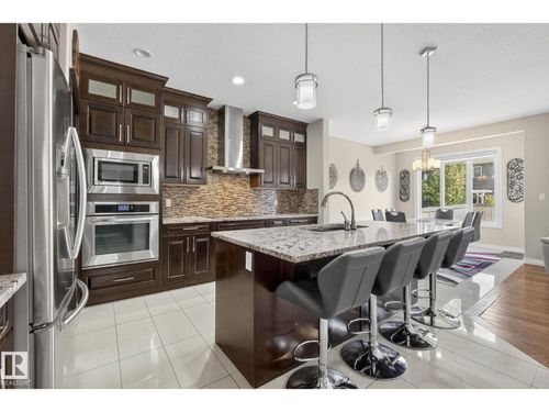 16259 137 St Nw, Edmonton, AB, T6V0J7 | Card Image