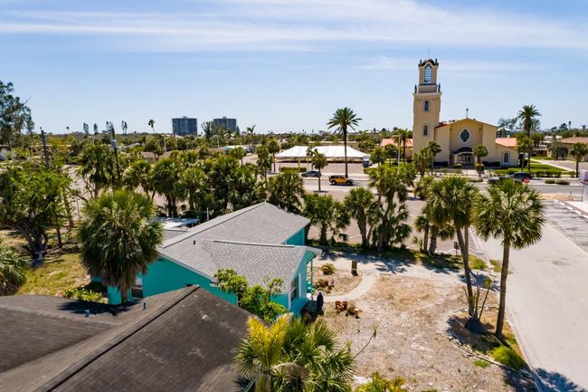 340 83 Rd Ave, House other with 2 bedrooms, 1 bathrooms and null parking in ST PETE BEACH FL | Image 22