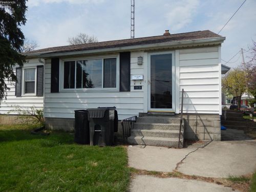 1805 Sycamore Line, Sandusky, OH, 44870 | Card Image