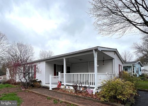 153 Deerfield Dr, SOUDERTON, PA, 18964-1925 | Card Image