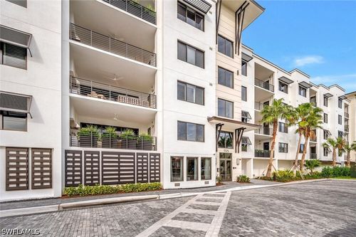 477-1125 Central Ave, NAPLES, FL, 34102-6289 | Card Image