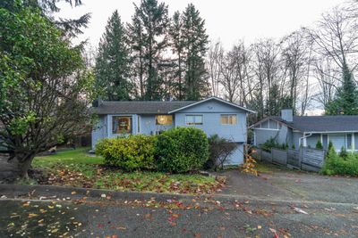 7293 Blake Dr, House other with 6 bedrooms, 2 bathrooms and 4 parking in Delta BC | Image 1