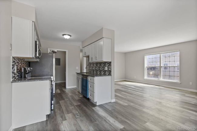 68405 Rosewood Ln, Condo with 2 bedrooms, 1 bathrooms and null parking in Richmond MI | Image 6
