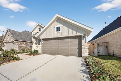 27206 Butterfly Mint Ln, Hockley, TX, 77447-0167 | Card Image