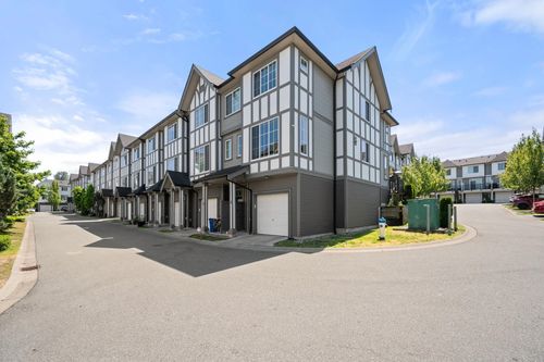 77-30989 Westridge Pl, Abbotsford, BC, V2T0E7 | Card Image