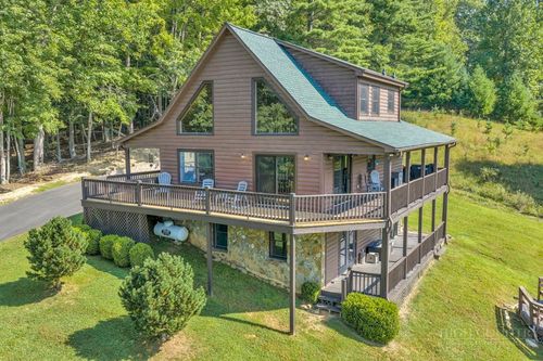 662 Prime Cir, Piney Creek, NC, 28663-9278 | Card Image