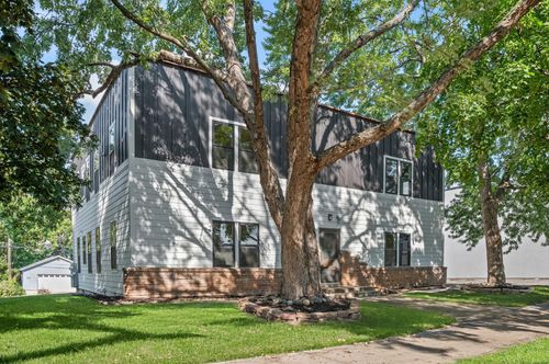 3379 Brownlow Ave, Saint Louis Park, MN, 55426-4237 | Card Image