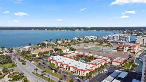 apt-22-10365 Paradise Blvd, TREASURE ISLAND, FL, 33706-3161 | Card Image
