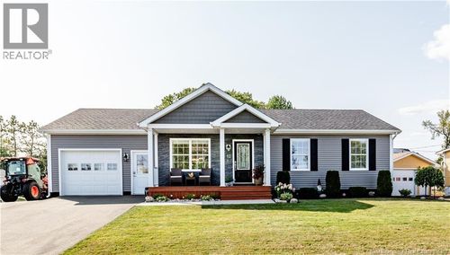 12 Rue Beau Rivage, Richibucto, NB, E4W3W5 | Card Image
