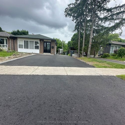 unit-2-199 Avondale Blvd, Brampton, ON, L6T1J1 | Card Image