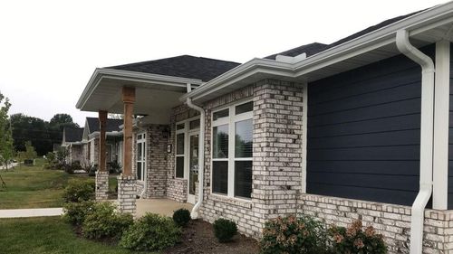 620 S Oakland Ave, Bolivar, MO, 65613-2281 | Card Image