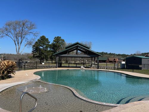 7 Wildwood Lake Dr, Huntsville, TX, 77340-1414 | Card Image