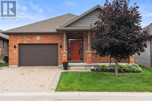 8-132 Robin Ridge Dr, Belmont, ON, N0L1B0 | Card Image