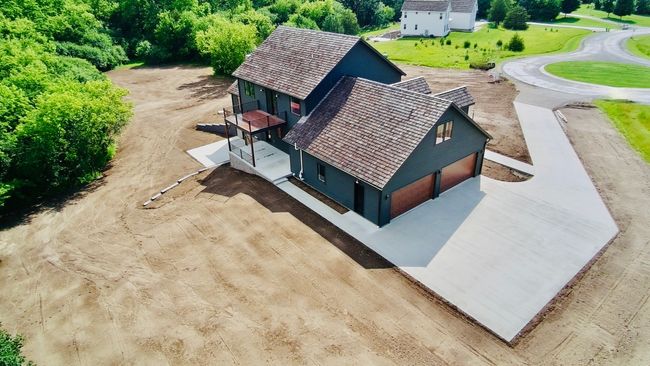 552 S Stocks Rd, House other with 4 bedrooms, 4 bathrooms and null parking in Summit WI | Image 58