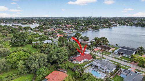 2500 Ne 209th Ter, Miami, FL, 33180-1044 | Card Image