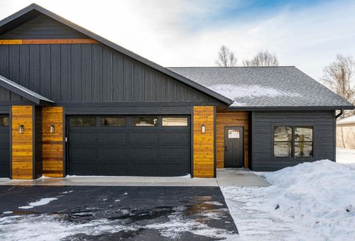 1564 Carlton Ave W, Cloquet, MN, 55720-1316 | Card Image