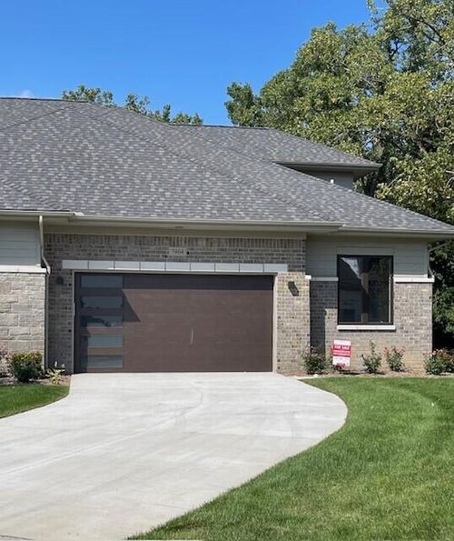 bldg-5-7464 Gramercy Cir, West Bloomfield, MI, 48322-2541 | Card Image