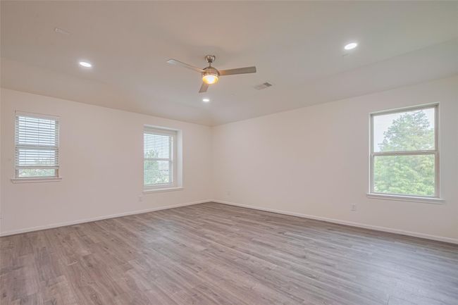 3215 Laurel Bend Ln, House other with 4 bedrooms, 3 bathrooms and 2 parking in Pearland TX | Image 22