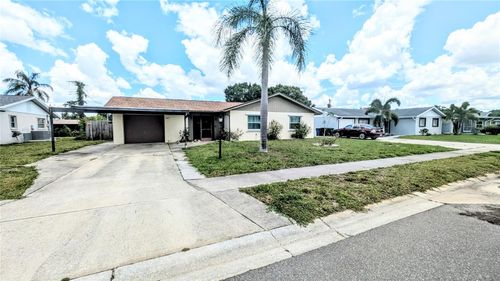 5417 Duncanwood Dr, Sarasota, FL, 34232-5759 | Card Image