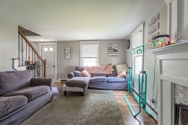 12 John St, House other with 3 bedrooms, 2 bathrooms and 4 parking in Killingly CT | Image 18