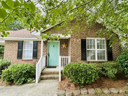 107 Sara Dr, Nashville, NC, 27856-1145 | Card Image