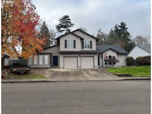 724 Kayla Way, Monmouth, OR, 97361 | Card Image