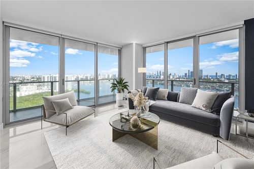 unit-2907-16385 Biscayne Blvd, Aventura, FL, 33160-5484 | Card Image