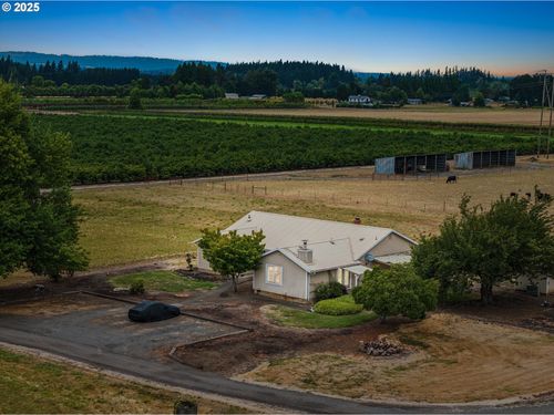 8949 S Gribble Rd, Canby, OR, 97013-9204 | Card Image