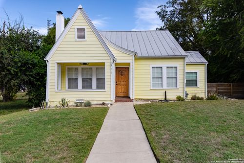 517 W Hollywood Ave, San Antonio, TX, 78212-2624 | Card Image