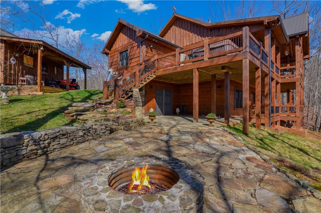 Huckleberry Cove Rd, Jasper, GA 30143