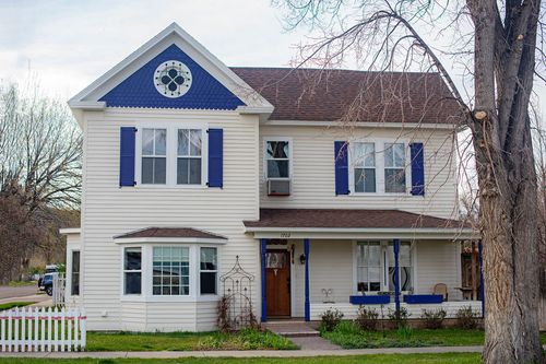 1702 Main St, Fort Benton, MT, 59442-8746 | Card Image