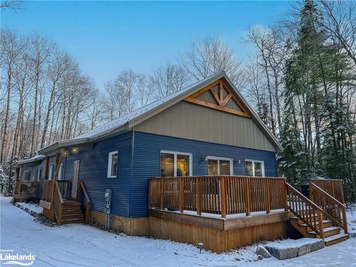 2776 Muskoka Road 117, Baysville, ON, P0B1A0 | Card Image