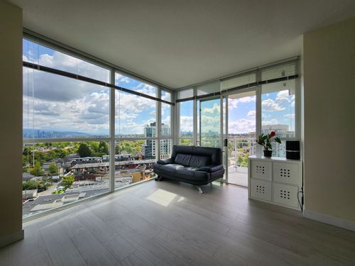 1307-4028 Knight St, Vancouver, BC, V5N5Y8 | Card Image