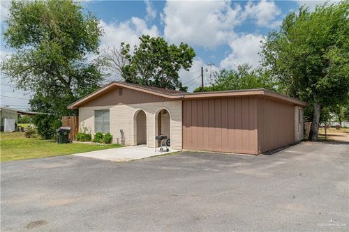 1105 N Shary Rd, Mission, TX, 78572-4623 | Card Image