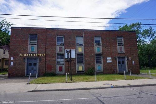 10004 Union Ave, Cleveland, OH, 44105-1762 | Card Image