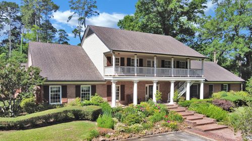 6706 Querbes Dr, Shreveport, LA, 71106-2414 | Card Image