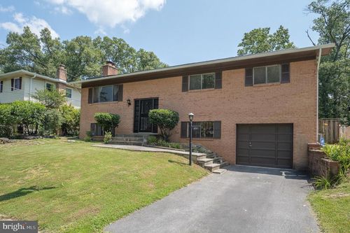 6311 Barrs Ln, LANHAM, MD, 20706-2841 | Card Image