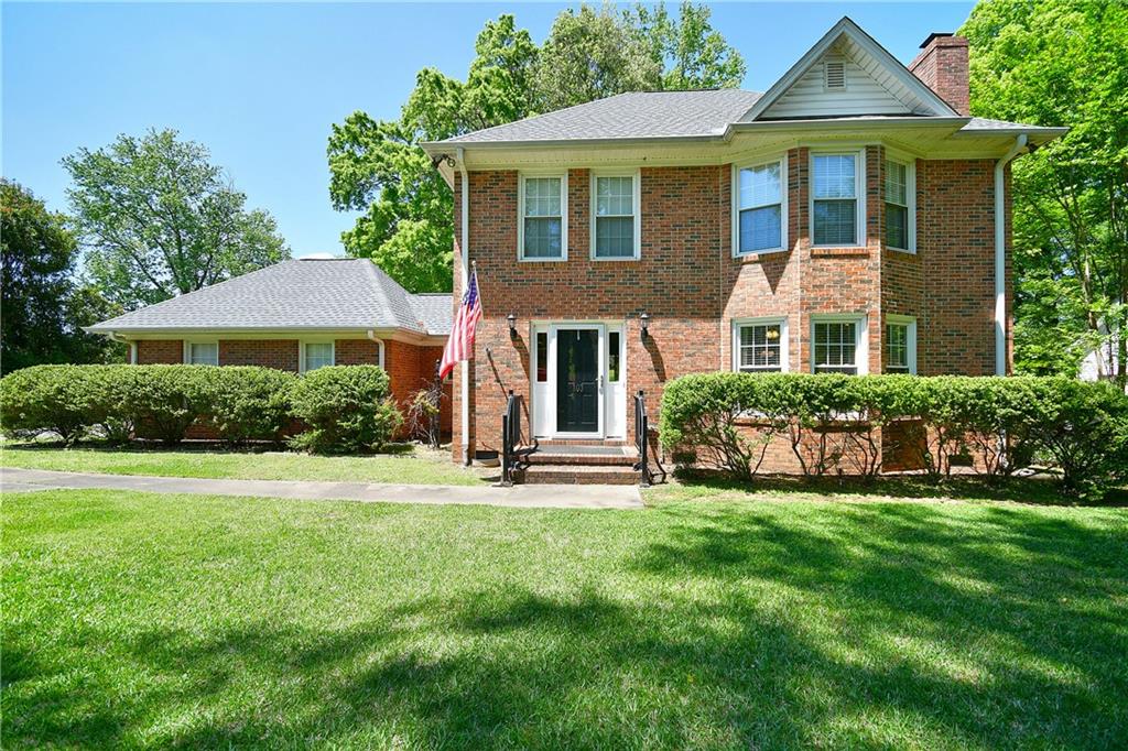 Arcadian Ln, Easley, SC 29642
