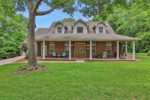 69 Lake Oaks Cir, Coldspring, TX, 77331-4527 | Card Image