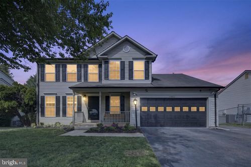 13802 Mapledale Ave, WOODBRIDGE, VA, 22193-4466 | Card Image