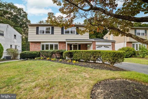 221 Belmont Ave, AMBLER, PA, 19002-5906 | Card Image