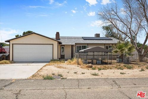 40611 178th St E, Lancaster, CA, 93535-7513 | Card Image
