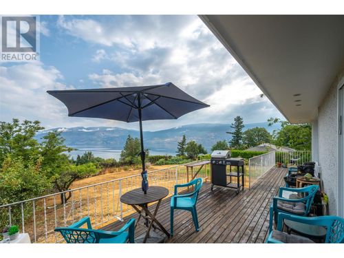 6104 Cuthbert Rd, Summerland, BC, V0H1Z1 | Card Image