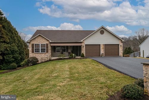 4008 River Rd, READING, PA, 19605-1353 | Card Image