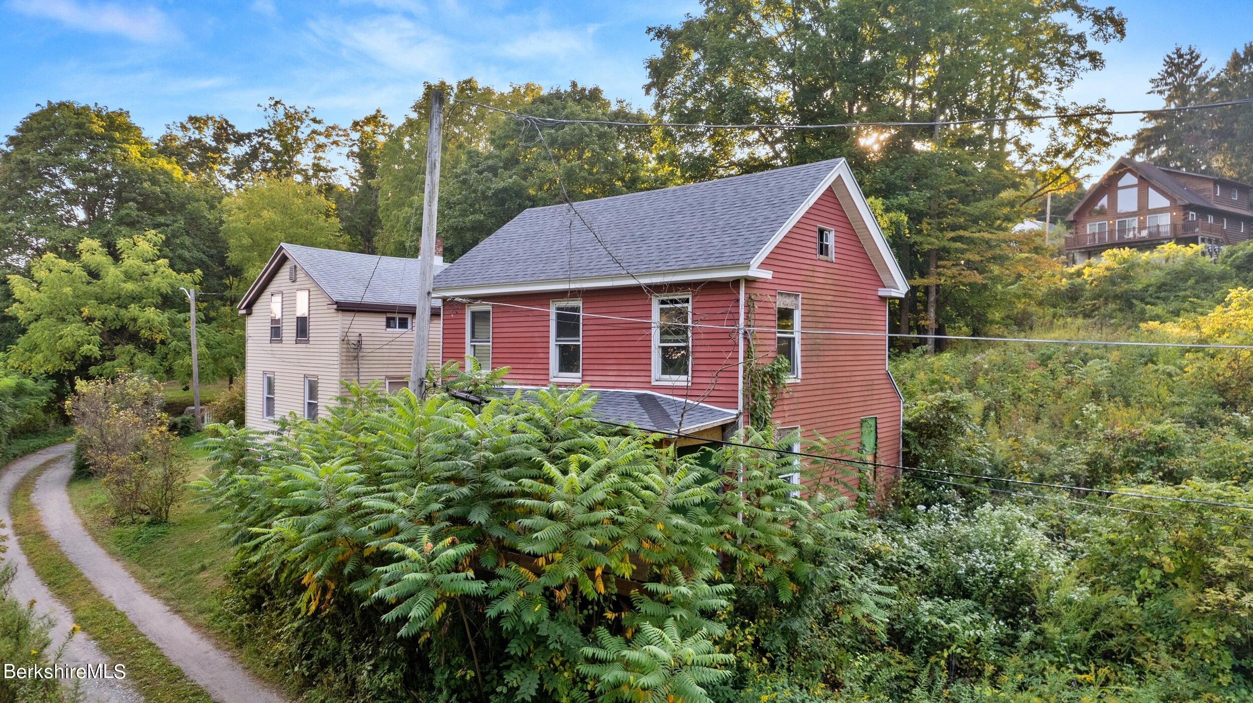 Railroad Ave, Great Barrington, MA 01230