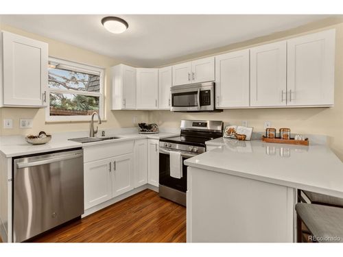 5846 S Pearl St, Centennial, CO, 80121-1133 | Card Image