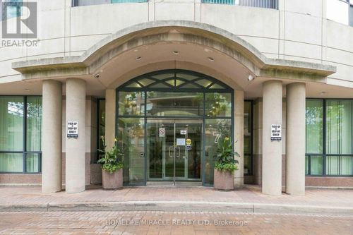 1010-7 Lorraine Dr, North York, ON, M2N7H2 | Card Image