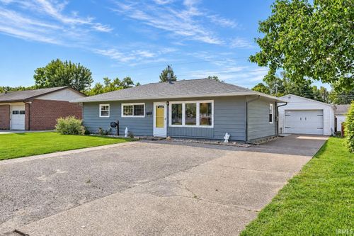 320 W Mill Road, Evansville, IN, 47710-4058 | Card Image
