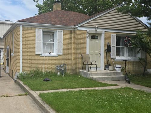 9638 Reeves Court, Franklin Park, IL, 60131 | Card Image