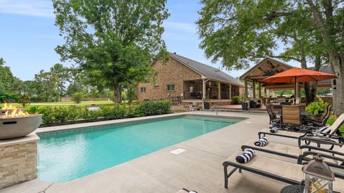 12138 Ivy Dr, Conroe, TX, 77303-3079 | Card Image